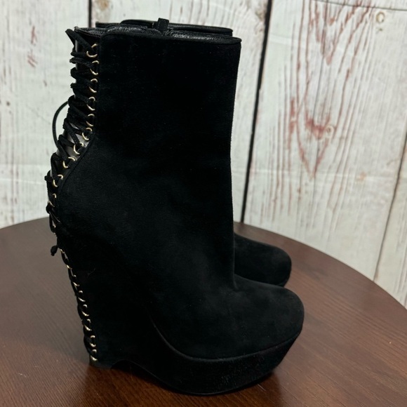 YSL YVES SAINT LAURENT MADGE ANKLE BOOTIE. Side Zip with corset detail 37.5 EUC - Picture 5 of 14